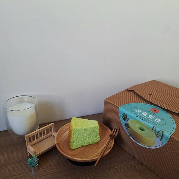 【美味食記】宅配甜點必吃!《順成蛋糕.斑蘭蛋糕》|無法抗拒的 【美味食記】宅配甜點必吃!《順成蛋糕.斑蘭蛋糕》|無法抗拒的