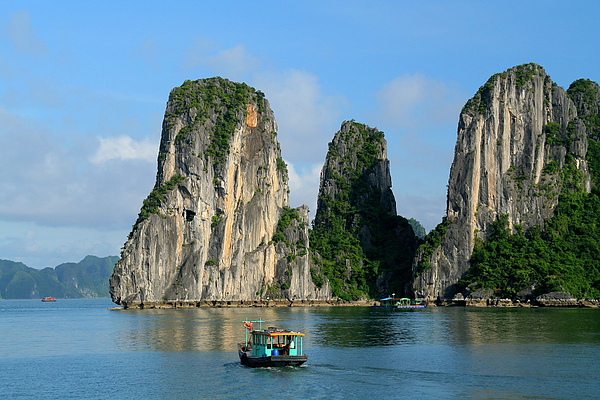 069_IMG_0739_Halong_Bay_航行在下龍灣美麗島嶼中是人生一大享受.JPG