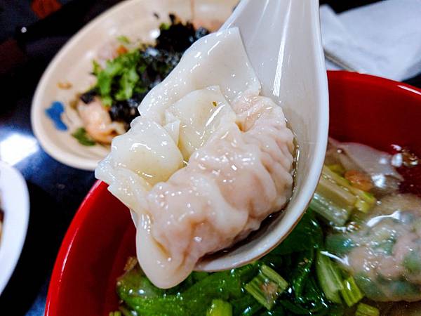 2020-05-15-12-鮮蝦扁食湯.jpg