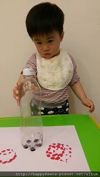 幼幼班~寶特瓶蓋印畫_9.jpg