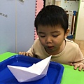 幼寶班～吹紙船比賽_4.jpg