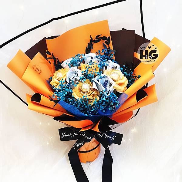 Hermès-orange-bank-note-ferrero-baby-breath-bouquet-1.jpg