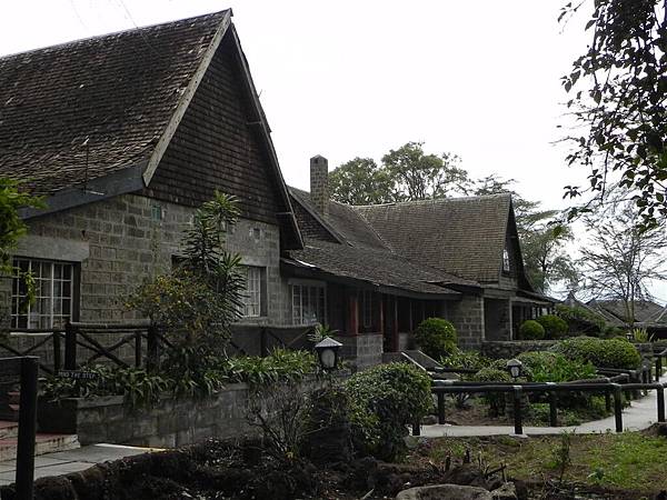 Lake Nakuru Lodge (10).JPG