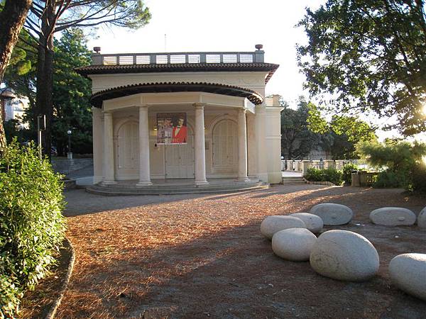 Art Pavilion (1).JPG