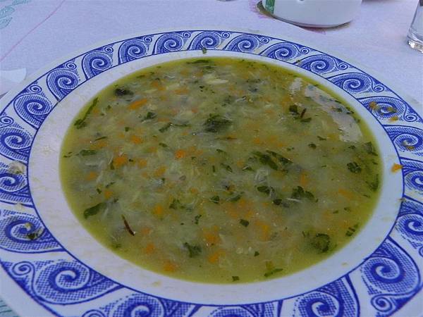 20110814 Gjirokastra Lunch (3)