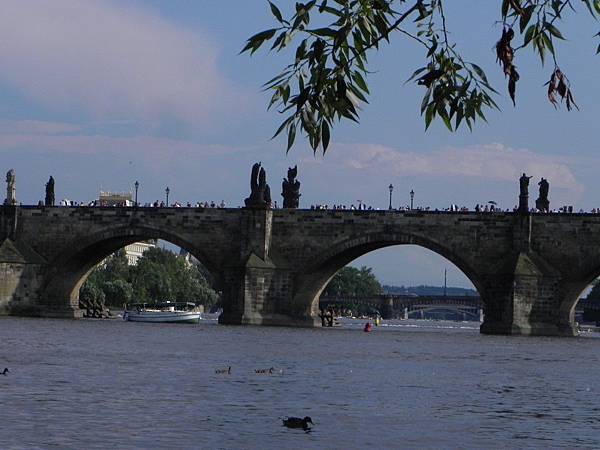 Charles Bridge  (9).JPG