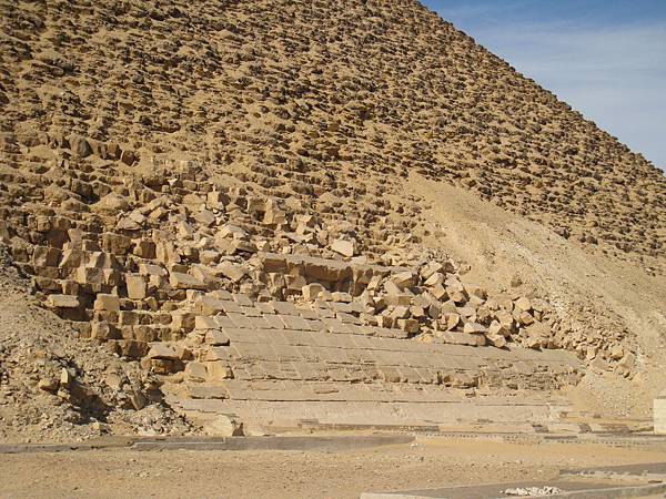 紅色金字塔 (5).JPG