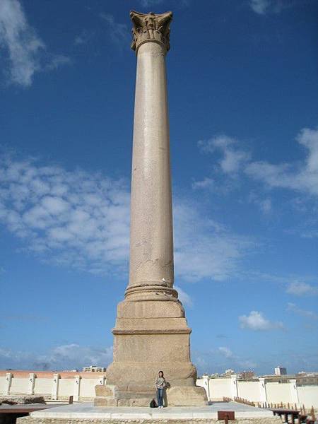 Pompey's Pillar (7).JPG