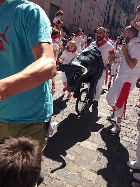 Running of the bulls for kids  (7).JPG