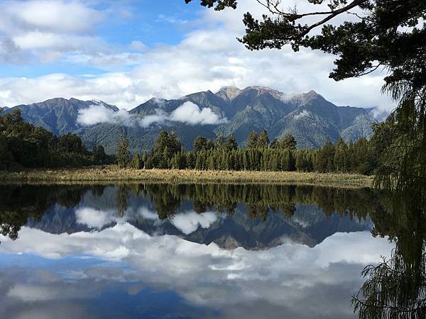 Lake Matheson (31).JPG