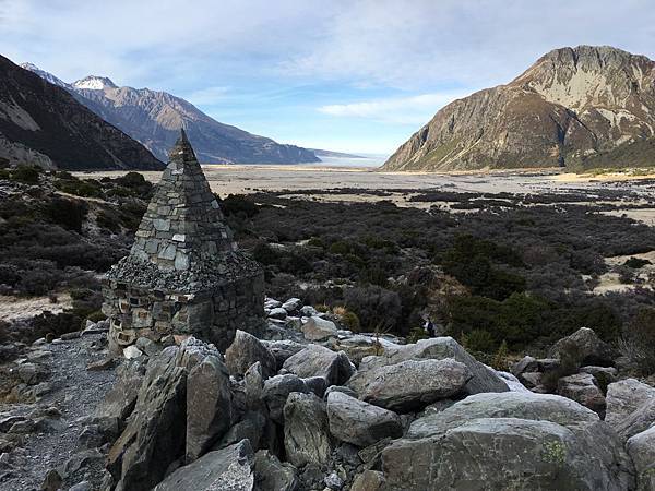 Hooker Valley Track (73).JPG