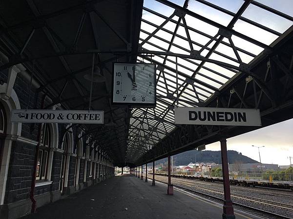 Dunedin Railway Station (12).JPG