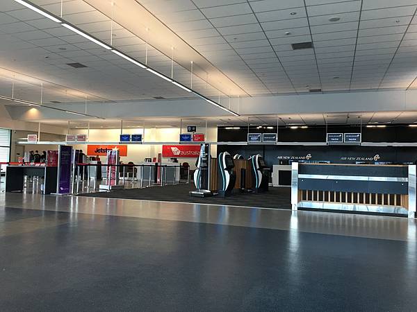 Dunedin Airport (8).JPG