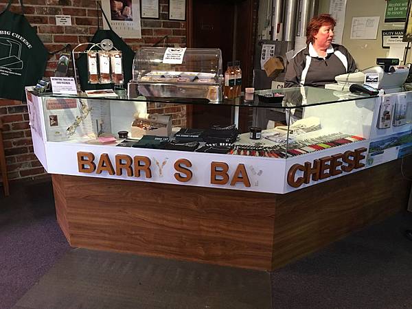 Barry's Bay Cheese Factory (5).JPG