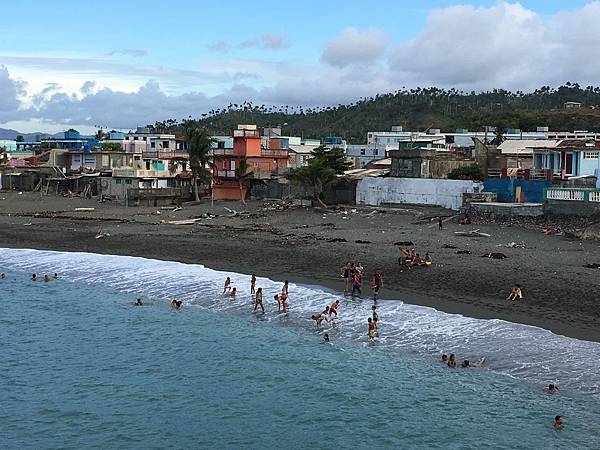 Baracoa Seashore (1).JPG