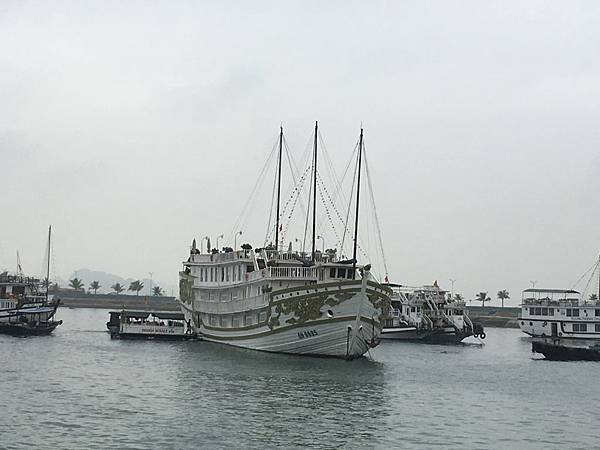 Tuan Chau International Marina (11).JPG