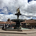 Plaza de Armas_Cusco (7).JPG