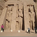 26059715:Egpyt 100 Abu Simbel的內費塔里神廟（Temple of Nefertari）