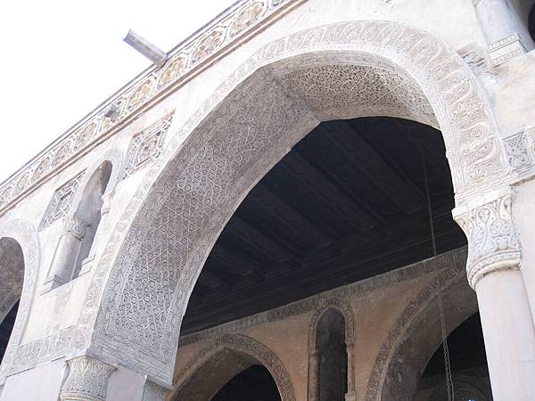 Mosque of Ibn Tulun (8).jpg