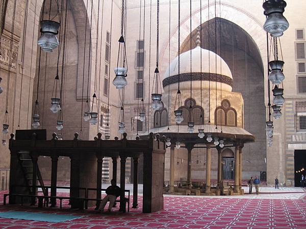 Mosque Madrassa of Sultan Hassan (12).jpg