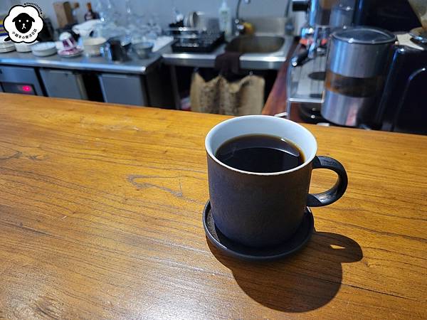[食記] 台中西區 西成珈琲工作室。一秒穿越京都!