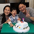 2011.04.03 朕慶生日with家人 (15).jpg