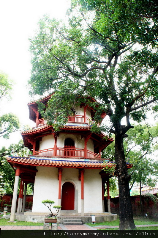 2012.12.03 單車遊府城 孔廟 延平郡王祠 赤崁樓 (17)