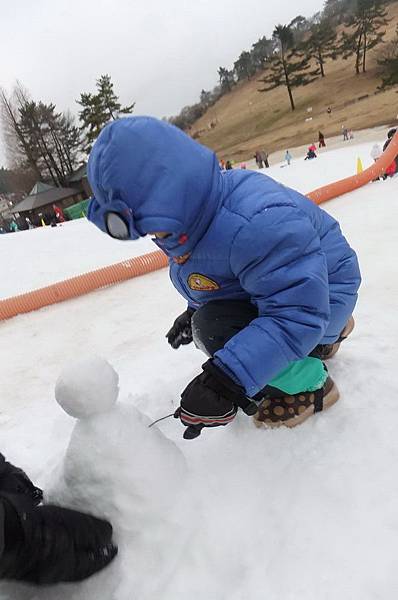 2012.12.23 兒童雪地穿著