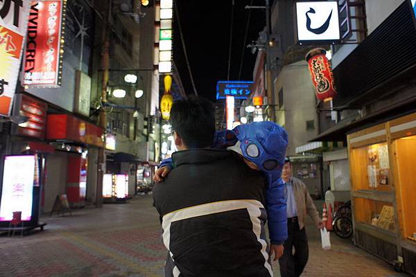 2012.12.23六甲山滑雪場 滑雪套票  搭阪急電鐵回飯店 (3)