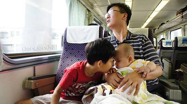 2014.08.28 花蓮遊 搭火車 (20).JPG