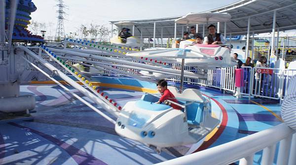 2015.01.18 台北兒童新樂園 (39).JPG