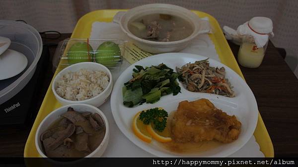 2014.02.14  振興醫院婦產科月子餐 (1).JPG