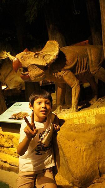 2015.08.29 台北市立動物園 教育中心 恐龍探索館 (32).JPG 2015.08.29 台北市立動物園 教育中心 恐龍探索館 (32).JPG