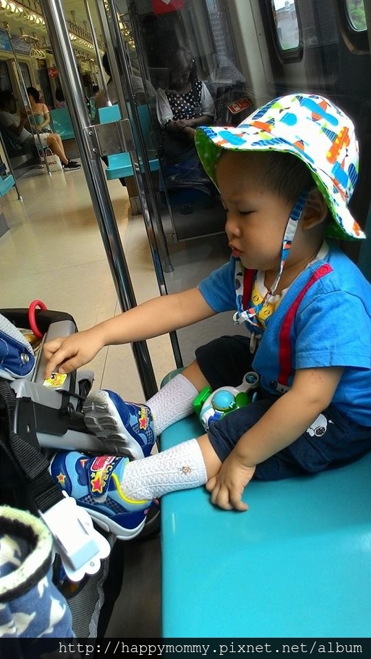 帶寶寶出遊旅行 搭飛機 搭車 防無聊玩具.jpg 帶寶寶出遊旅行 搭飛機 搭車 防無聊玩具.jpg
