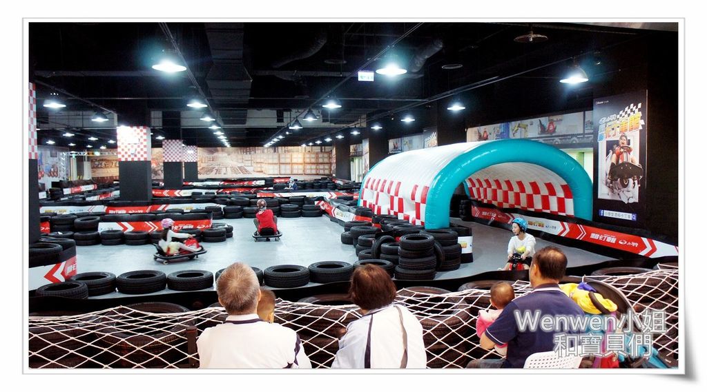 2016.12 汐止遠雄廣場 小學堂漂移卡丁車 (15).jpg 2016.12 汐止遠雄廣場 小學堂漂移卡丁車 (15).jpg