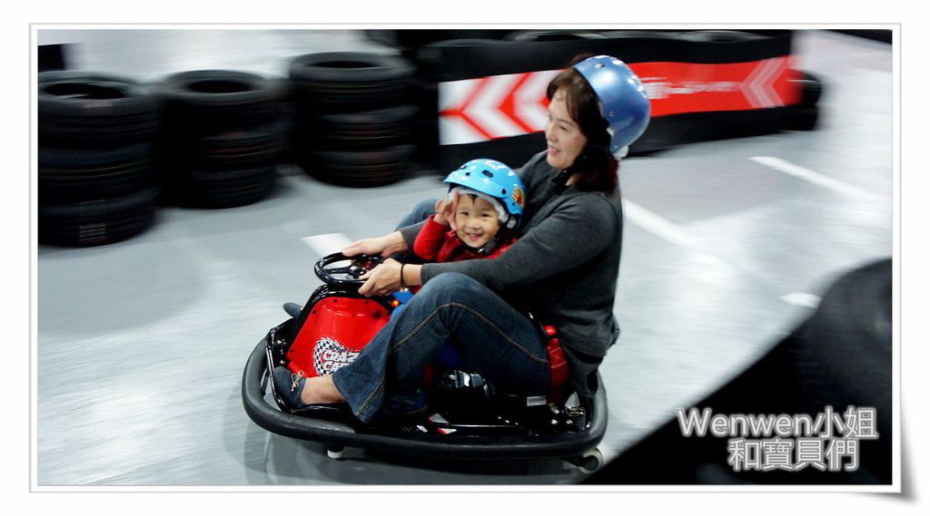 2016.12 汐止遠雄廣場 小學堂漂移卡丁車 (37).jpg 2016.12 汐止遠雄廣場 小學堂漂移卡丁車 (37).jpg