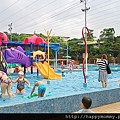 士林前港公園游泳池兒童戲水池 (1).jpg
