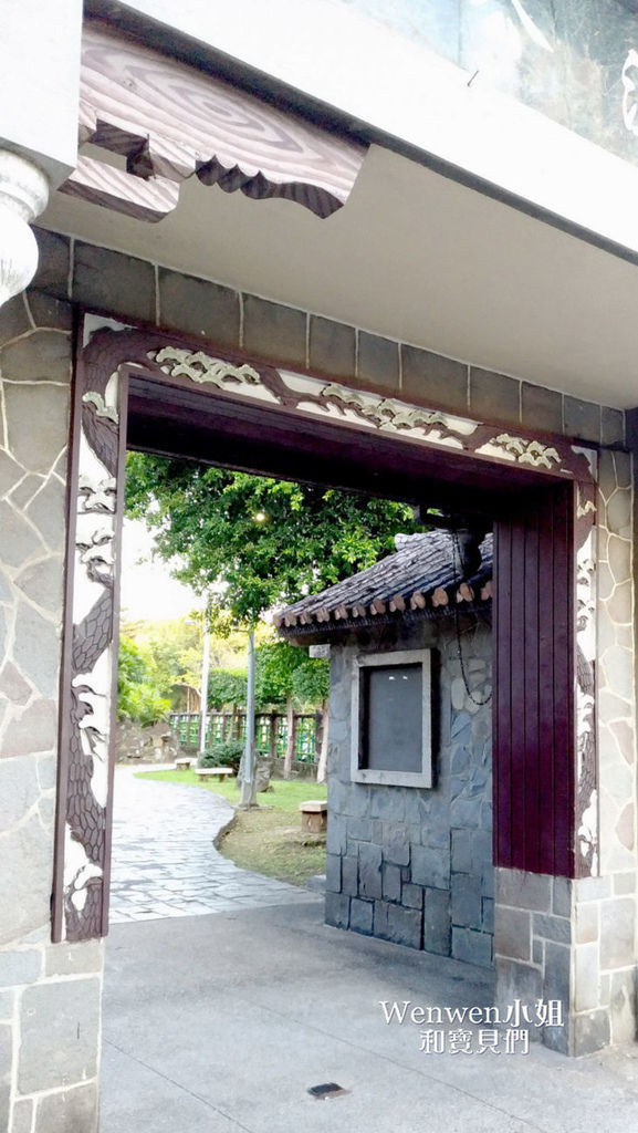 2017.08.10 雙溪公園看大王蓮 (2).jpg