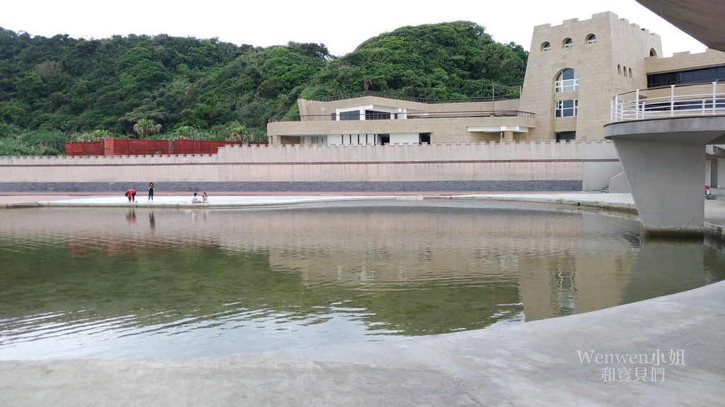 2018.07.05 基隆親子景點 和平島公園 海水浴場 地質公園 (13).jpg