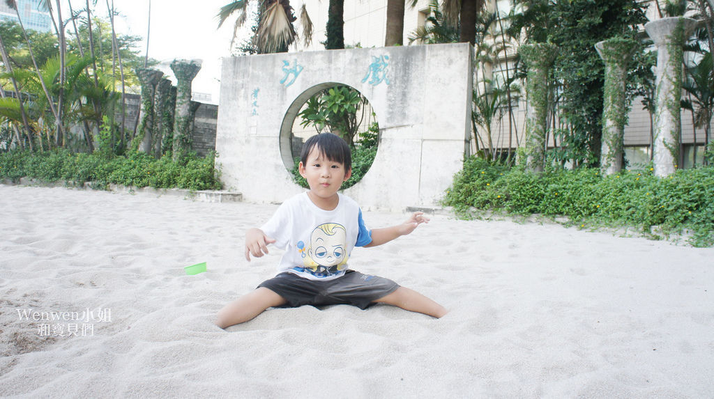2018.08.25台北市政府人工沙攤戶外沙坑(14).JPG 2018.08.25台北市政府人工沙攤戶外沙坑(14).JPG