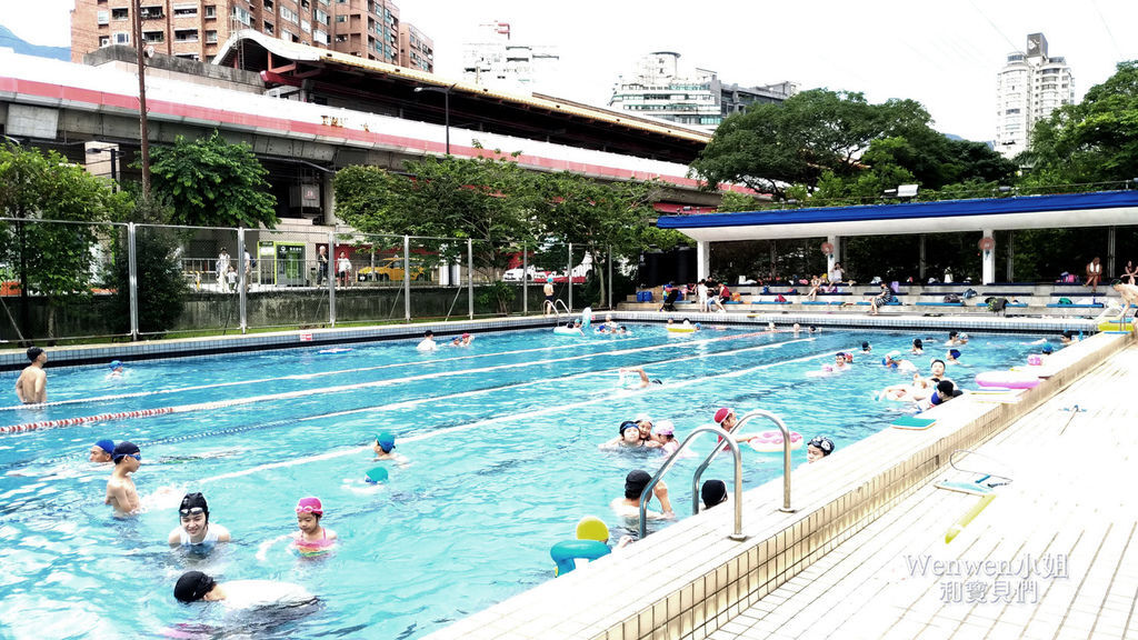 2019.06.09 七虎公園泳池 平價台北公園泳池 戶外泳池 (8).jpg