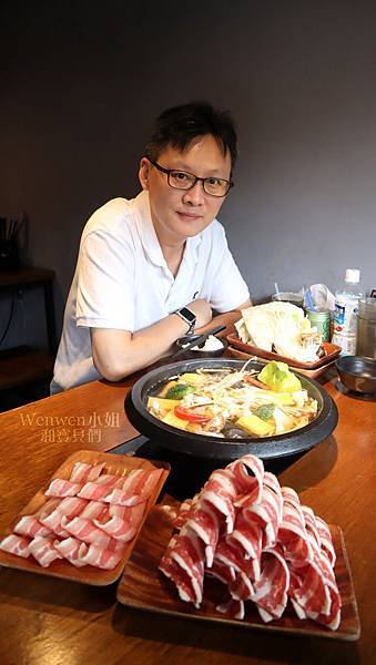 2019.06 捷運士林站美食 石頭火鍋官也溫菜 (20).JPG