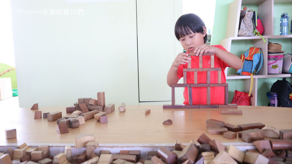 2019.10 南投免費室內親子景點 臺灣工藝文化園區 生活工藝館 童玩工坊、歡樂森林 (27).JPG