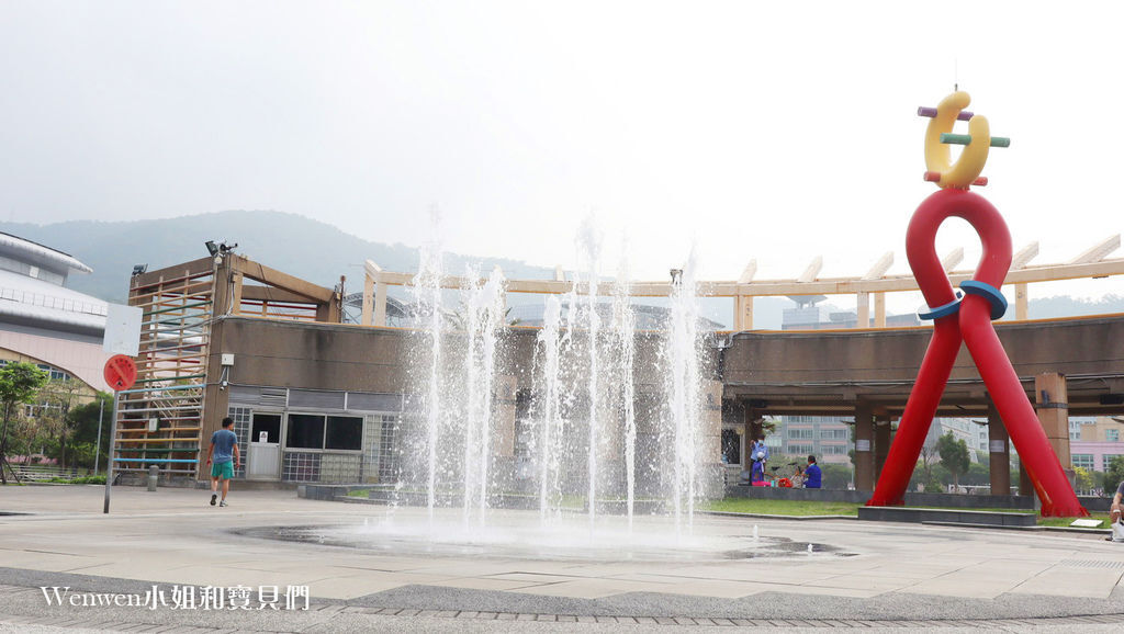 天母運動公園兒童遊戲場 天母夢想親子樂園 棒球溜滑梯台北特色公園