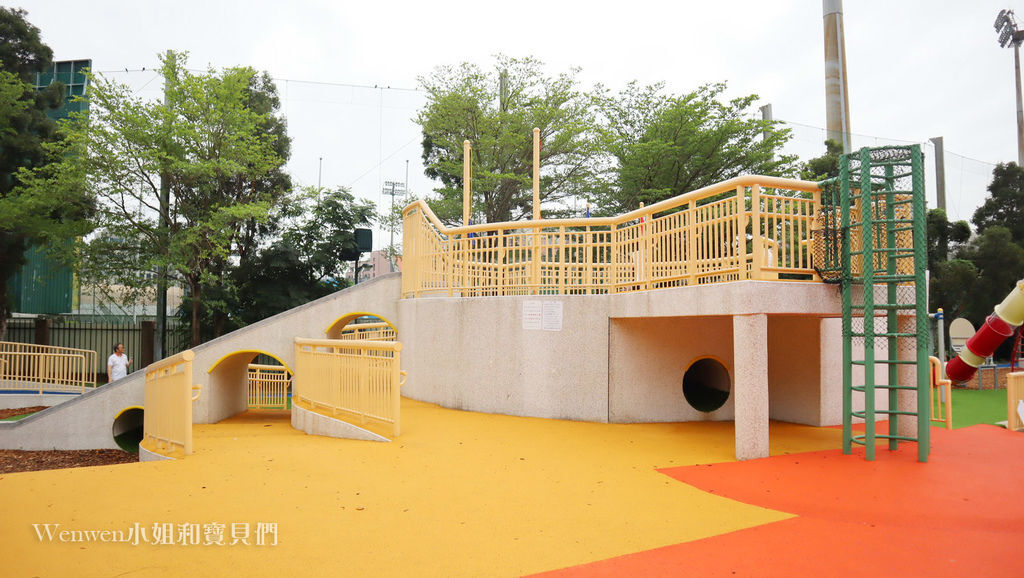 天母運動公園兒童遊戲場 天母夢想親子樂園 棒球溜滑梯台北特色公園