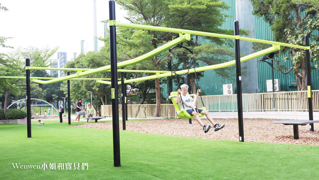 天母運動公園兒童遊戲場 天母夢想親子樂園 棒球溜滑梯台北特色公園