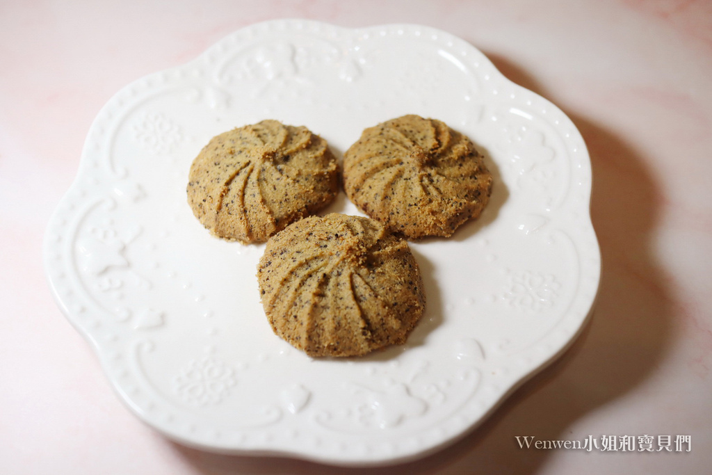 WA!COOKIES彌月禮盒  曲奇彌月禮盒重可可靜岡抹茶伯爵茶拿鐵 (12).JPG