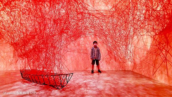 台北展覽 台北市立美術館 塩田千春：顫動的靈魂展覽 (20).jpg