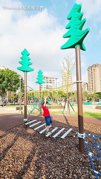 台北新公園 北投福星公園尋找侏儸紀恐龍遊戲場 (17).jpg