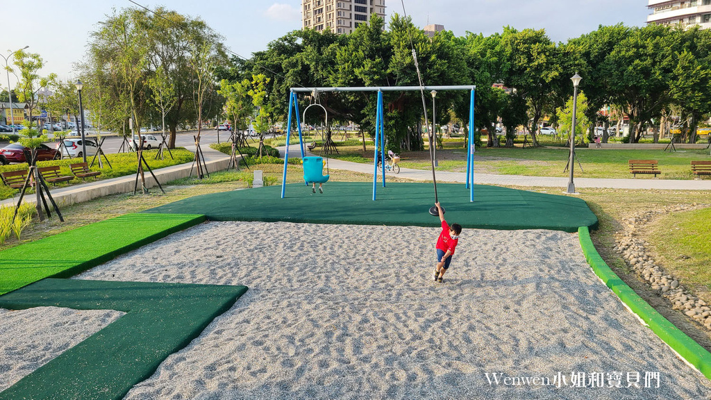 台北新公園 北投福星公園尋找侏儸紀恐龍遊戲場 (28).jpg